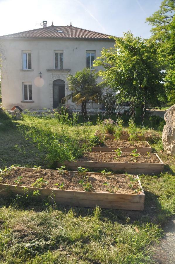 مبيت وإفطار Saint-Pierre-de-Clairac Loustalneou المظهر الخارجي الصورة